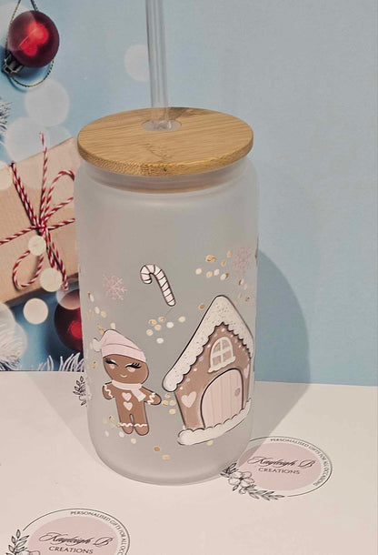 Gingerbread Hugs Can Glass