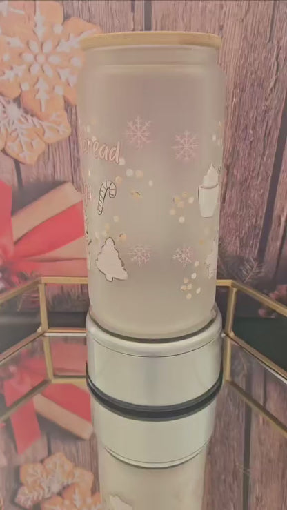 Gingerbread Hugs Can Glass